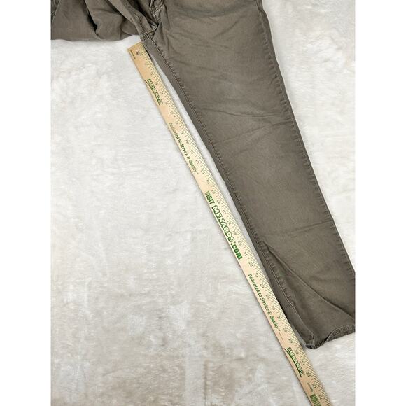 BKE Jeans Mens 32R 32x31 Alec Casuals Slim Brown Buckle Stretch Denim Pants - Picture 5 of 8